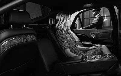 Executive luxury GMC Yukon Denali SUV service providing private corporate business transfers in Edmonton